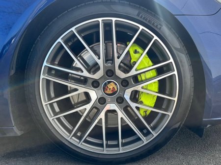 2023 Porsche Panamera - thumbnail 11