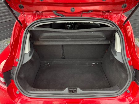 2013 Renault Clio IV DYNAMIQUE 1.2 5DR €5,995 thumbnail