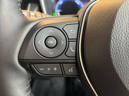 2026 Toyota Corolla Cross - thumbnail 15