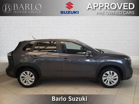 2025 Suzuki S-CROSS hybrid motion €29,975
