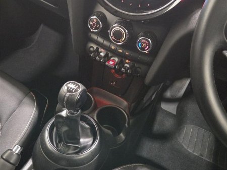 2021 MINI Hatch - thumbnail 10