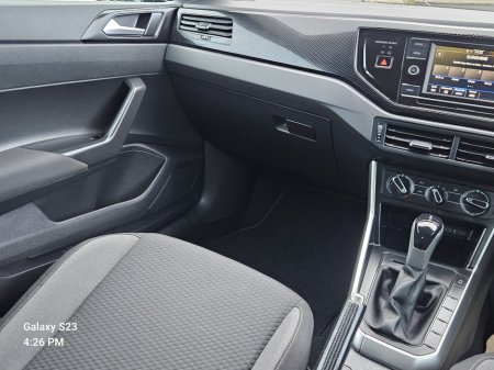 2023 Volkswagen Polo LIFE 1.0 TSI 95BHP D7F 5DR AUTO €20,950 thumbnail