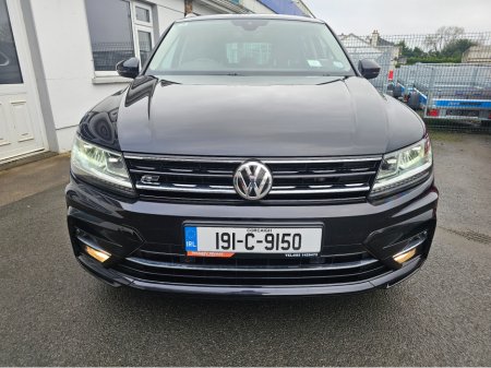 2019 Volkswagen Tiguan R-LINE 2.0 TDI MANUAL 6SPEED FWD 150HP 5DR €27,950 thumbnail