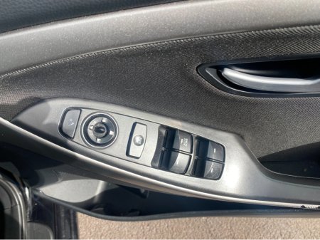 2016 Hyundai i30 - thumbnail 14