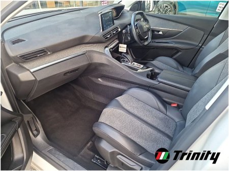 2020 Peugeot 5008 - thumbnail 8