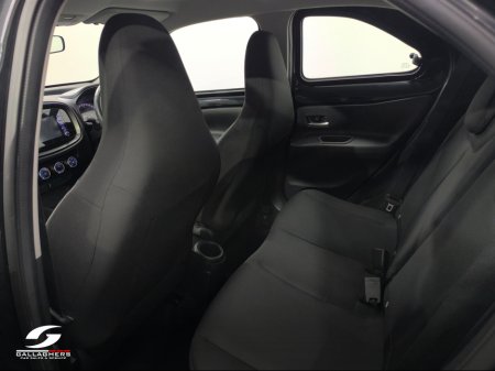 2022 Toyota Aygo (222) AYGO X PULSE 1.0 PETROL €13,995 thumbnail