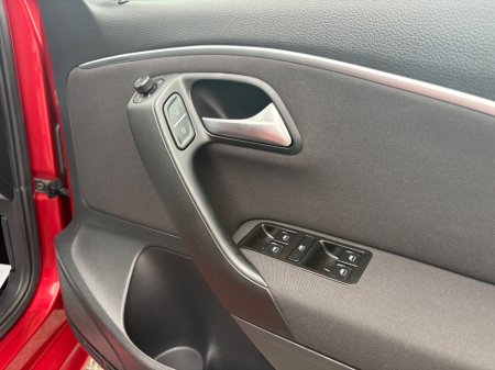 2016 Volkswagen Polo  €12,490 thumbnail