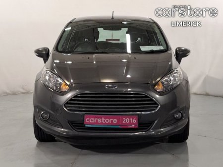 2016 Ford Fiesta - thumbnail 8