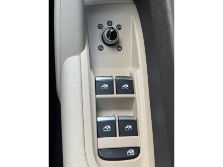 2017 Audi Q5 2.0TDI 150 SE €24,900 thumbnail