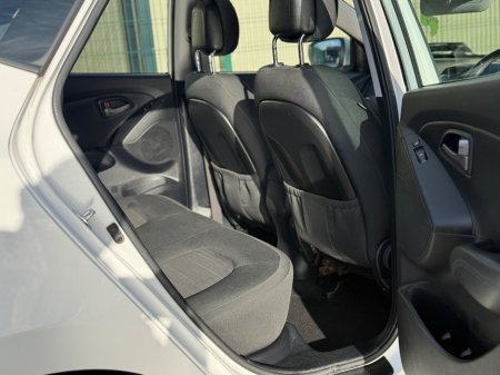2014 Hyundai ix35 1.7 Diesel Comfort 2WD 115hp €8,950 thumbnail