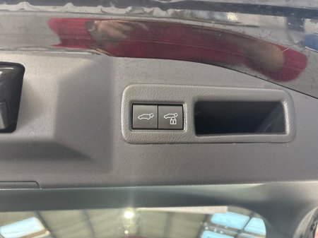 2023 Toyota bZ4X - thumbnail 11