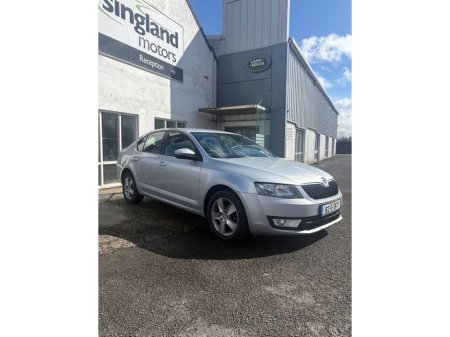 2016 Skoda Octavia - thumbnail 2