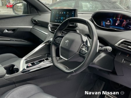 2024 Peugeot 5008 1.5 BlueHDi 130bhp Allure Auto €40,850 thumbnail