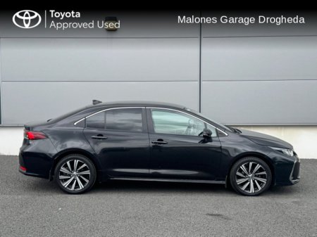 2022 Toyota Corolla 1.8 Hybrid Luna Sport Call Now: 041 980 2420 €29,950