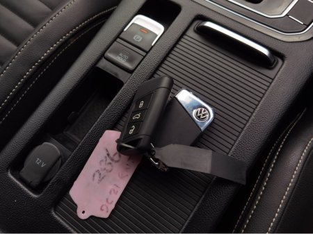 2021 Volkswagen Passat 1.4 GTE DSG AUTOMATIC - FINANCE AVAILABLE - CALL US TODAY ON 01 492 6566 OR 087-092 5525 €22,950 thumbnail