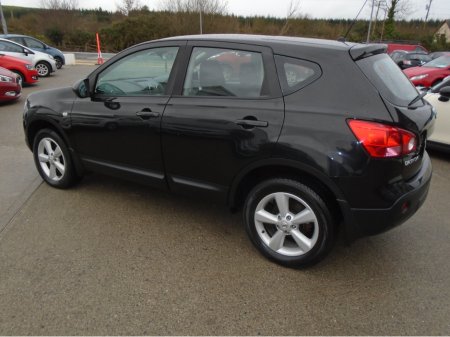 2010 Nissan Qashqai 1.6 SVE 5DR €2,600 thumbnail