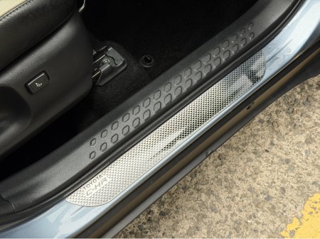 2023 Toyota C-HR - thumbnail 17