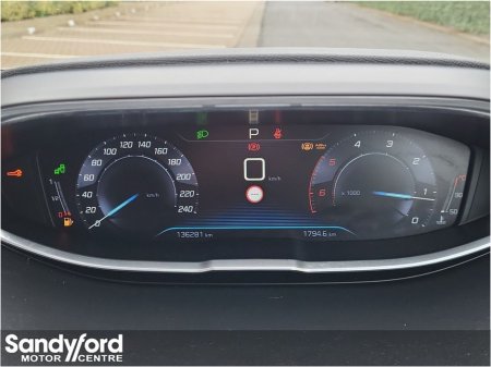 2018 Peugeot 5008 1.5 HDi AUTOMATIC ALLURE €19,950 thumbnail
