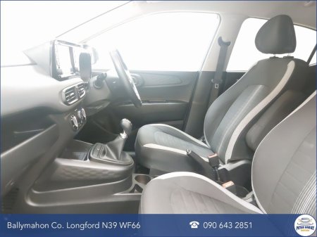 2023 Hyundai i10 i10 Deluxe Plus €18,450 thumbnail