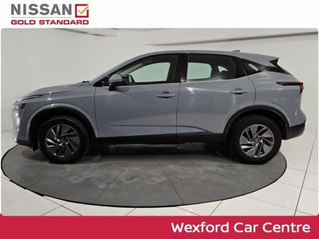 2024 Nissan Qashqai 1.3 PET MILD HYBRID SV €30,995 thumbnail