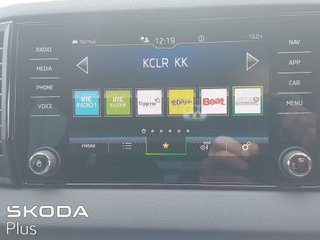 2023 Skoda Karoq SPORT 2.0TDI 115HP €36,950 thumbnail