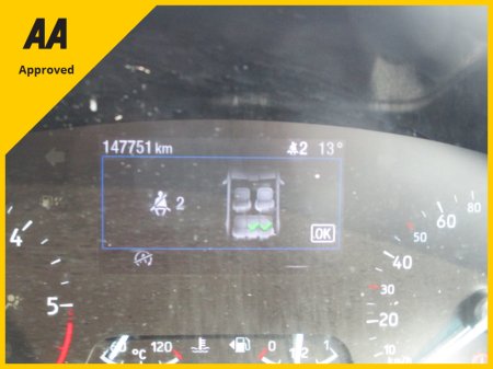 2020 Ford Focus - thumbnail 8