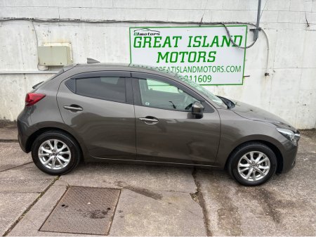 2017 Mazda Demio - thumbnail 4