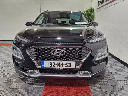 2019 Hyundai Kona 1.0 KAUAI EXECUTIVE 6 SPEED MANUAL **ORIGINAL IRISH CAR / LOW MILEAGE / APPLE CARPLAY & ANDROID AUTO / CRUISE CONTROL / HEATED FRONT SEATS / REVERSE CAMERA / REAR PARKING ASSIST / REAR PRIVACY GLASS** €15,450
