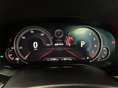 2018 BMW 5 Series - thumbnail 11