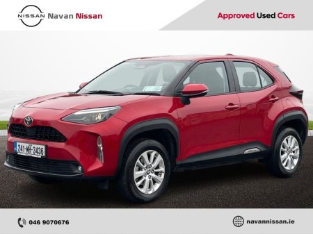 2024 Toyota Yaris Cross 1.5 Hybrid Luna thumbnail