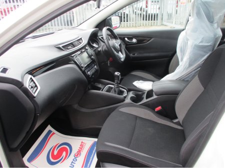 2020 Nissan Qashqai - thumbnail 17