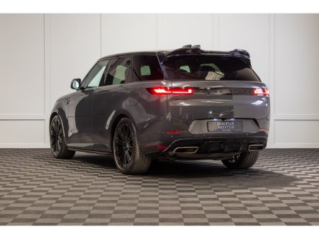 2022 Land Rover Range Rover Sport - view 4