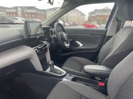 2022 Toyota Yaris Cross - thumbnail 10