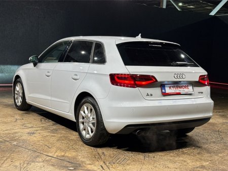 2016 Audi A3 - thumbnail 5