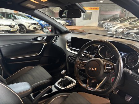 2022 Kia Ceed PE 1.0 GT LINE 5DR €22,499 thumbnail
