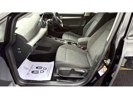 2021 Volkswagen Golf - thumbnail 40