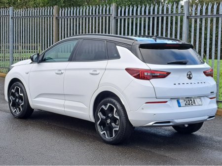 2024 Opel Grandland ULTIMATE 1.5TD 130BHP 8 SPEED AUTOMATIC **LEATHER/SUEDE INTERIOR** €34,950 thumbnail