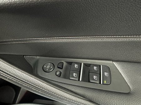 2020 BMW 5 Series - thumbnail 23