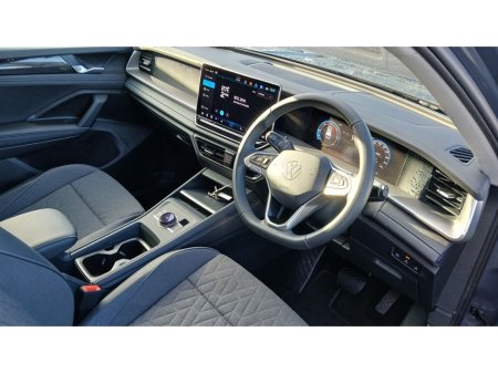 2025 Volkswagen Tayron Edition 75 2.0 TDI 150HP *HEATED FRONT SEATS, PARK ASSIST, REAR VIEW CAMERA* €54,995