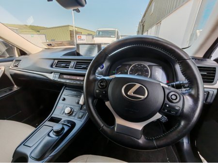 2018 Lexus CT 200 h CT 200H 1.8 SE PLUS 5DR AUTO CVT 136BHP €21,800