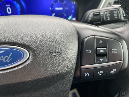 2023 Ford Kuga - thumbnail 15