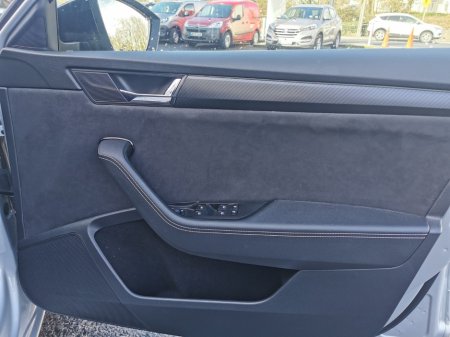 2024 Skoda Superb - thumbnail 14