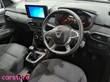 2023 Dacia Jogger TCe 110 Extreme SE €19,880 thumbnail