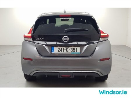 2024 Nissan Leaf - thumbnail 11