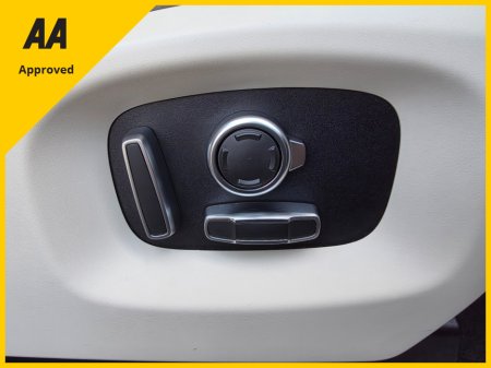 2018 Land Rover Range Rover - thumbnail 14