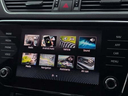 2022 Skoda Superb - thumbnail 29