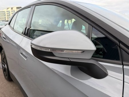 2022 Volkswagen ID.4 Pure 52kWh Life SUV 5dr Electric Auto (148 ps) thumbnail