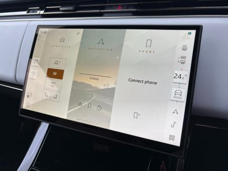 2025 Land Rover Range Rover Sport - thumbnail 11