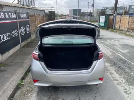 2013 Toyota Sai - thumbnail 6