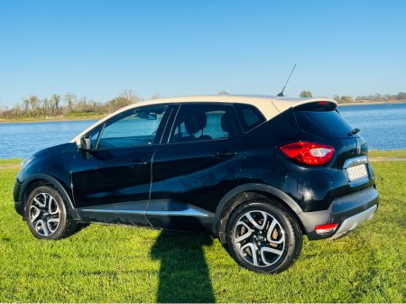 2017 Renault Captur SIGNATURE 1.5 DCI 90 20 4DR €11,950 thumbnail